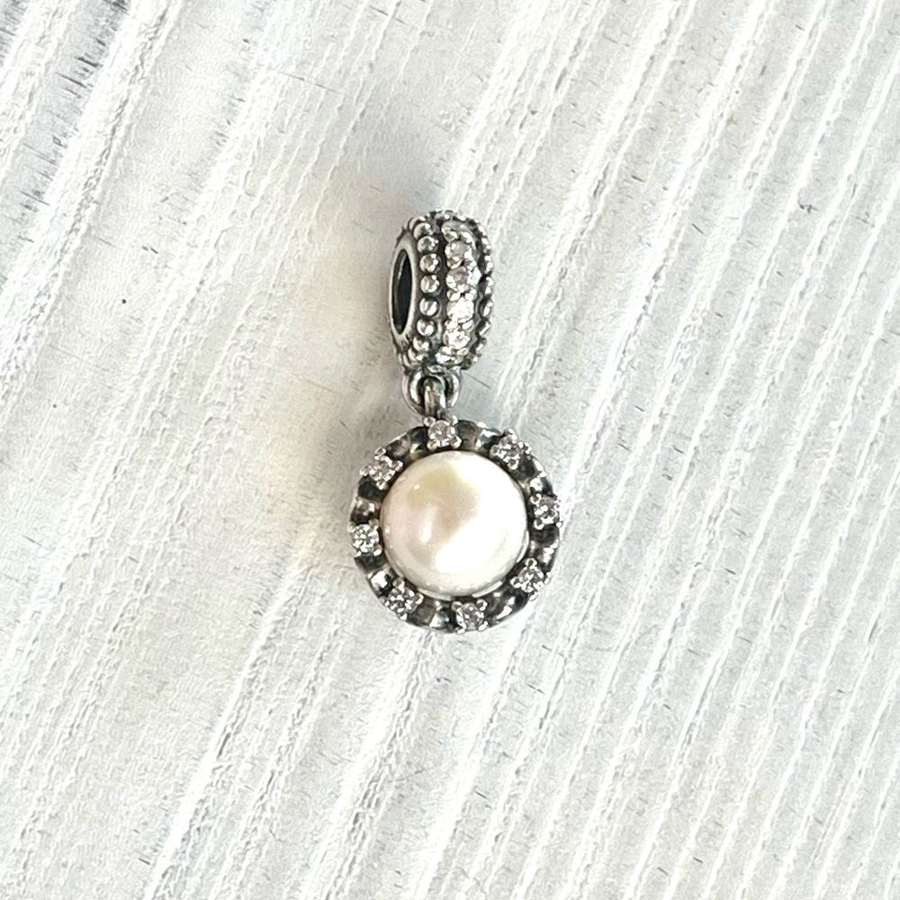 RARE! NEW! Everlasting Grace Authentic Pandora Charm